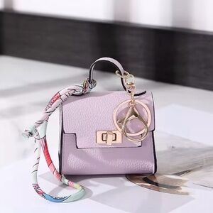 Elegant Lavender Coin Purse 👛 💜